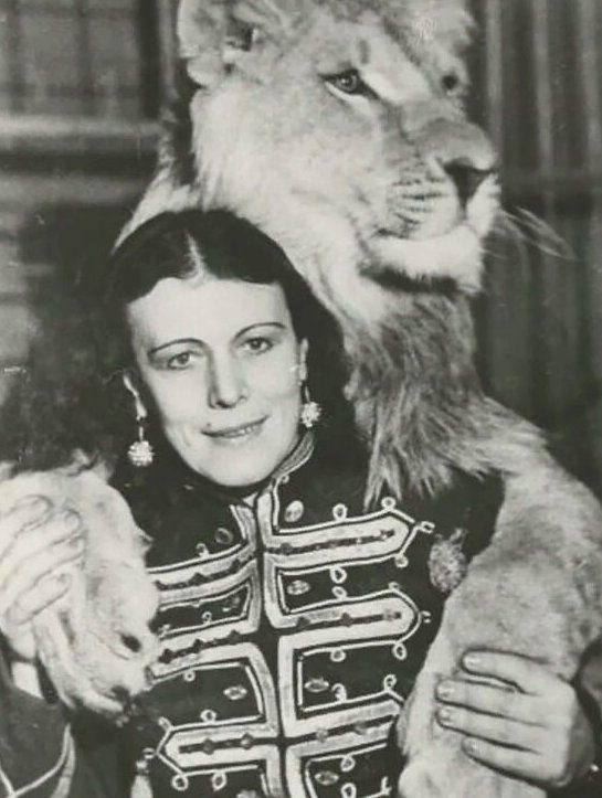 Ирина Бугримова