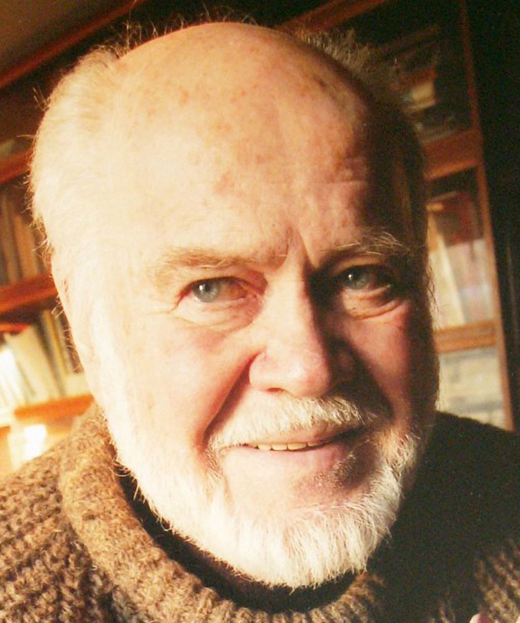 Лев Токмаков