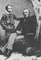 Роберт Луис с отцом. Фотография